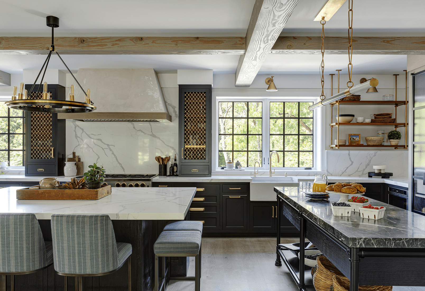 KVC suburban transitional kitchen